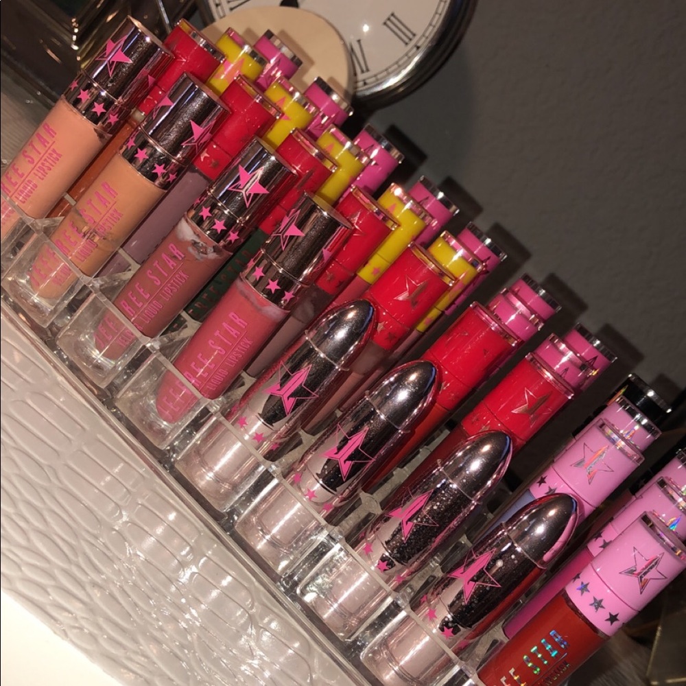 Jeffrey star liquid lip bundle